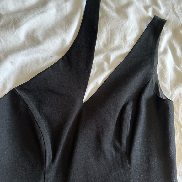 Black Halo One Shoulder Dress - Picture 2 of 4